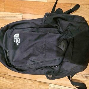 The North Face Men's Classic Black Backpack